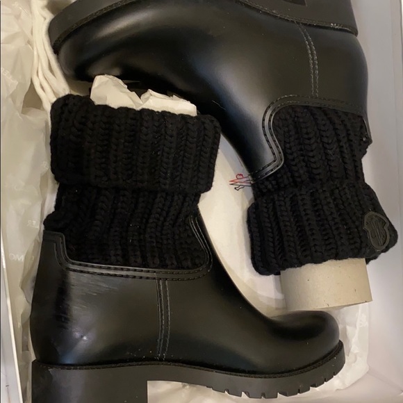 Moncler Ginette rain boot with knit cuff - Picture 9 of 9